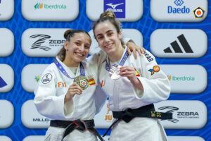 Mireia Rodrigruez y Aitana Díaz2